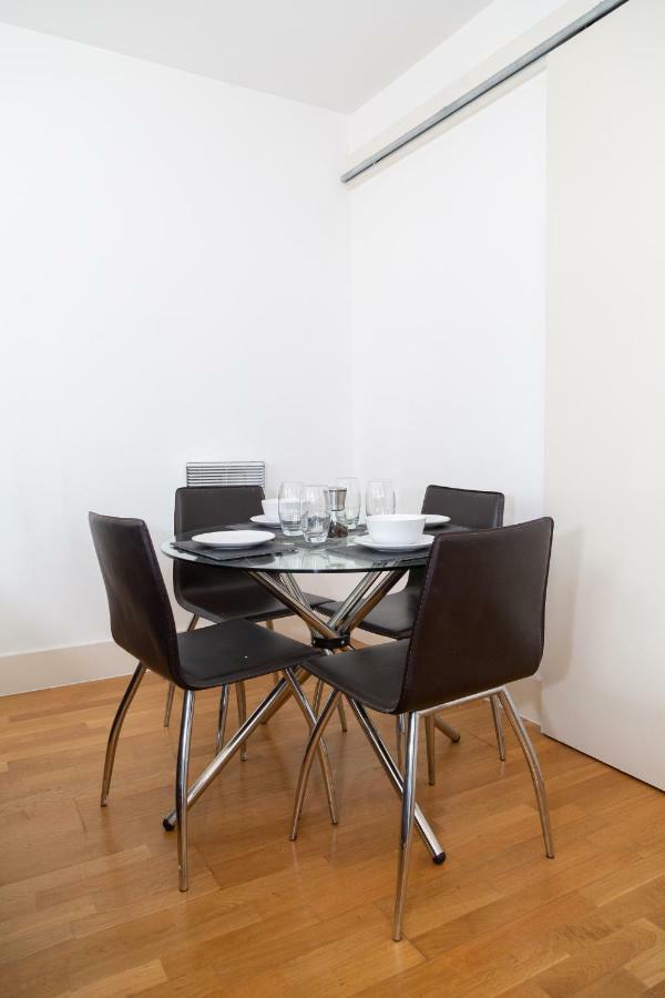 Serviced Apartment In Liverpool City Centre - Free Parking - Balcony - By Happy Days Exteriér fotografie